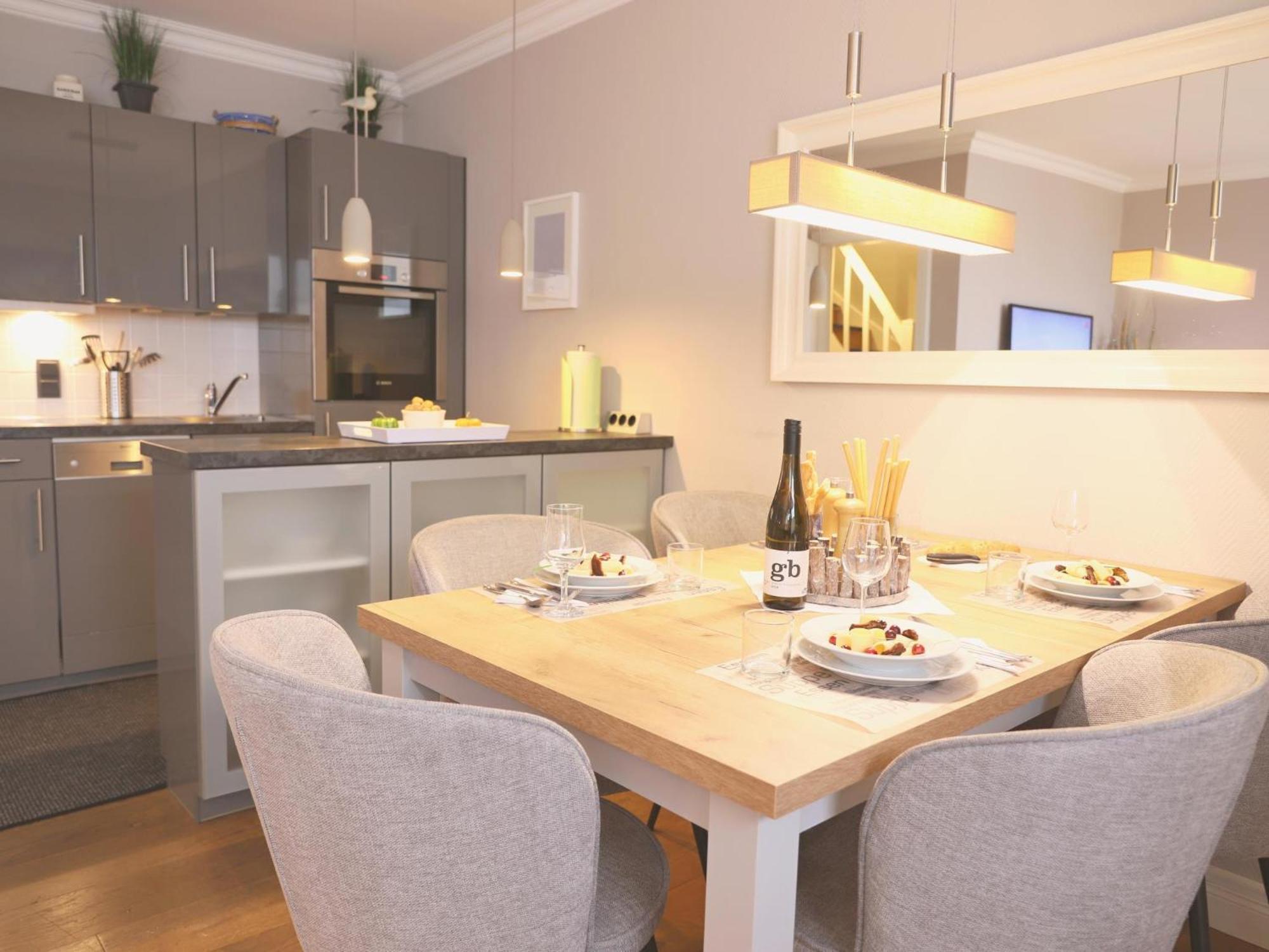 Exklusive 3-Zimmer-Ferienwohnung Im Herzen Westerlands Экстерьер фото
